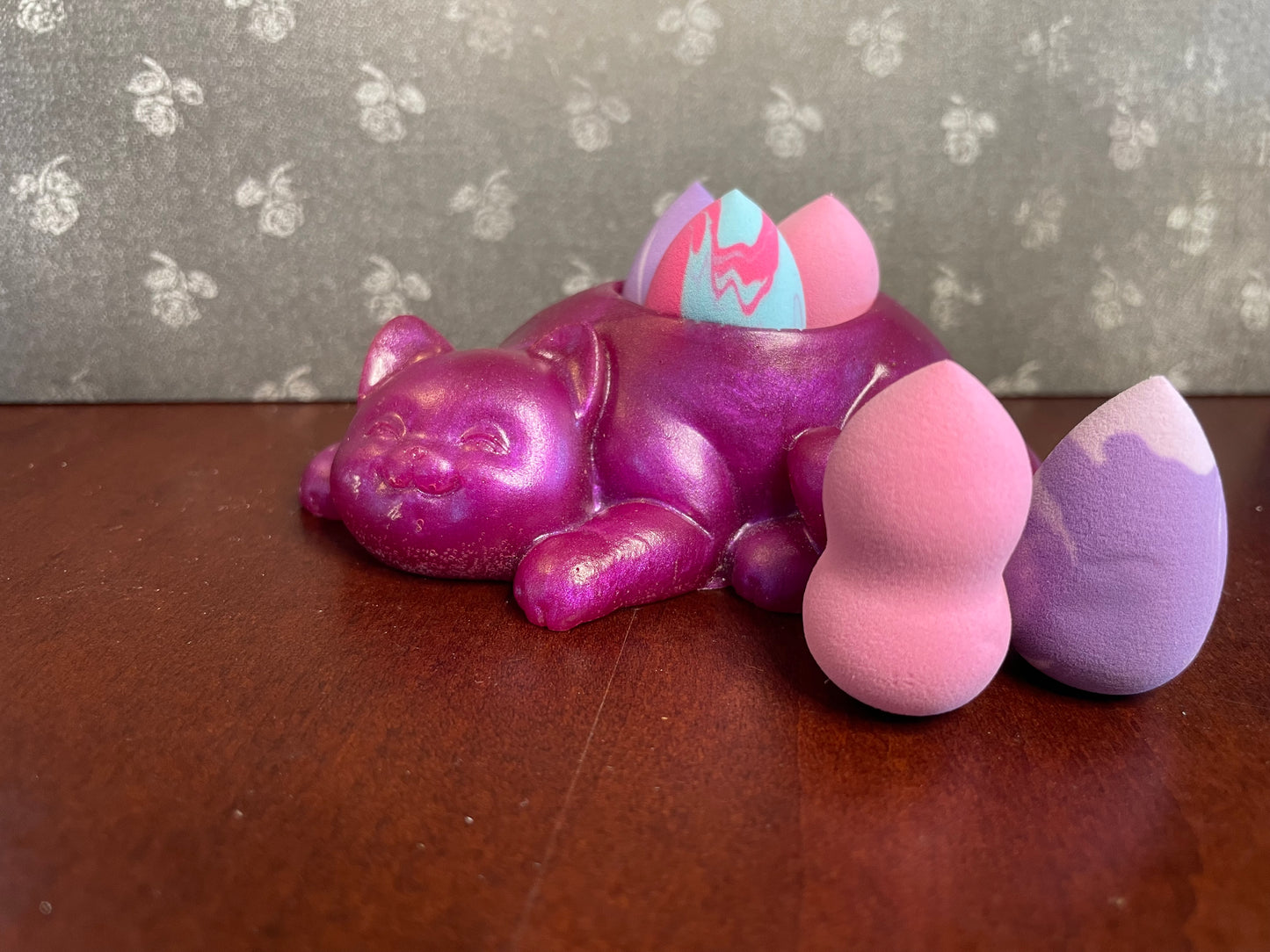 Kitty T-light candle holder