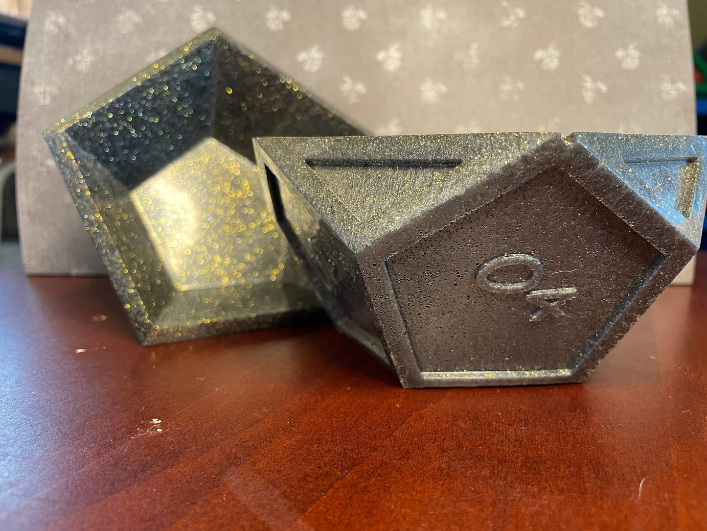 Dice Containers