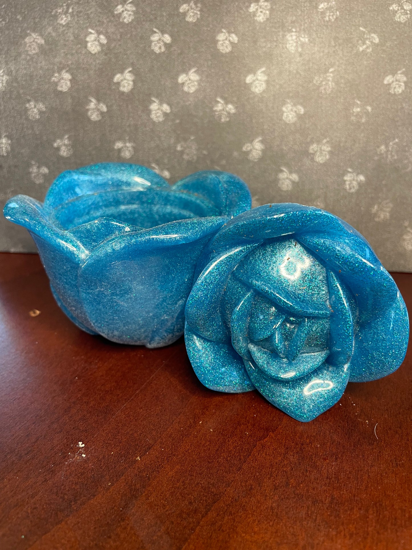Rose Container