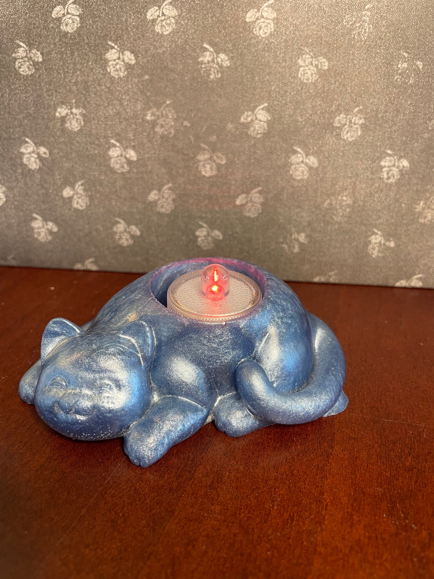 Kitty T-light candle holder
