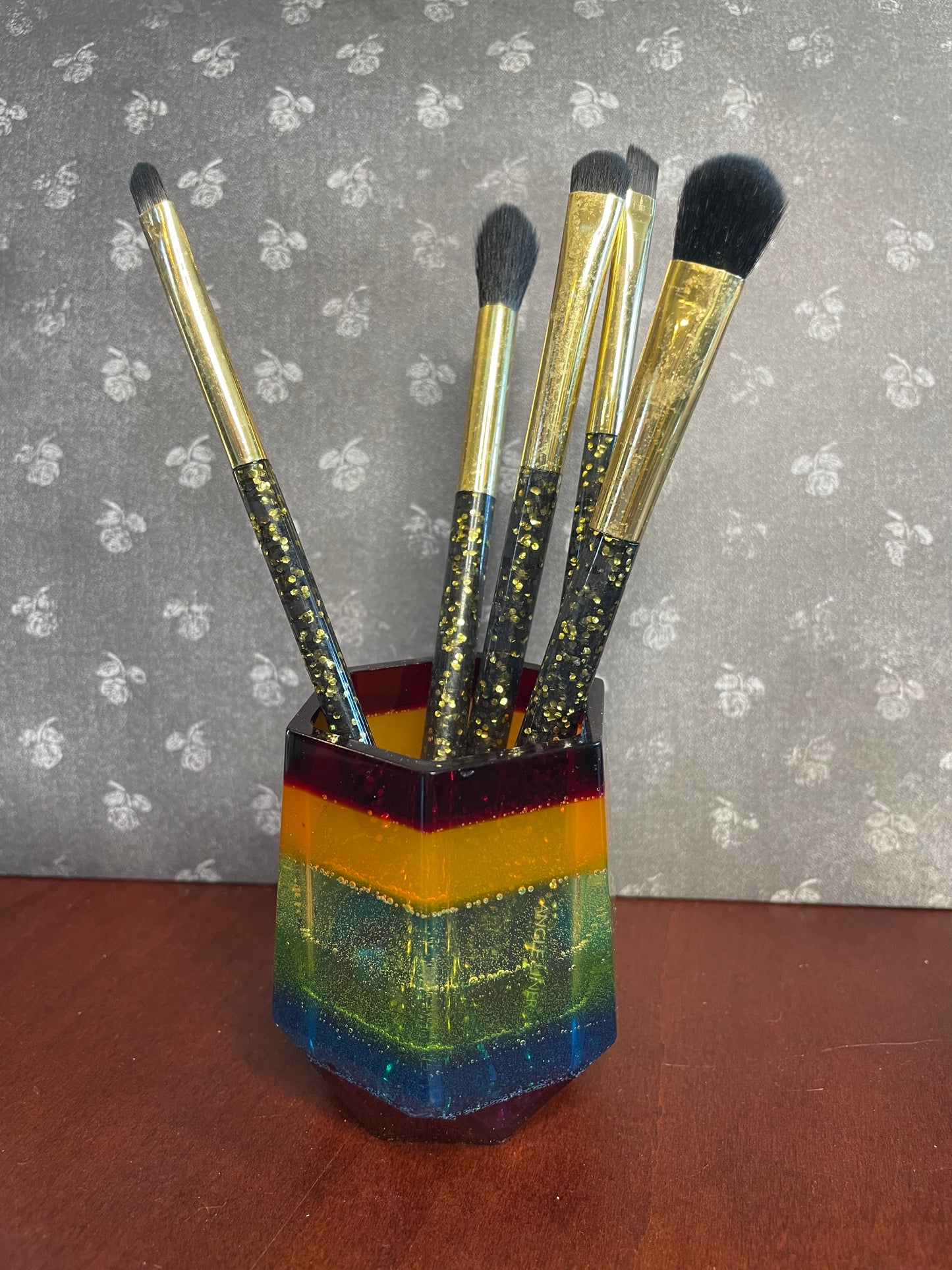 Make-up brush holder